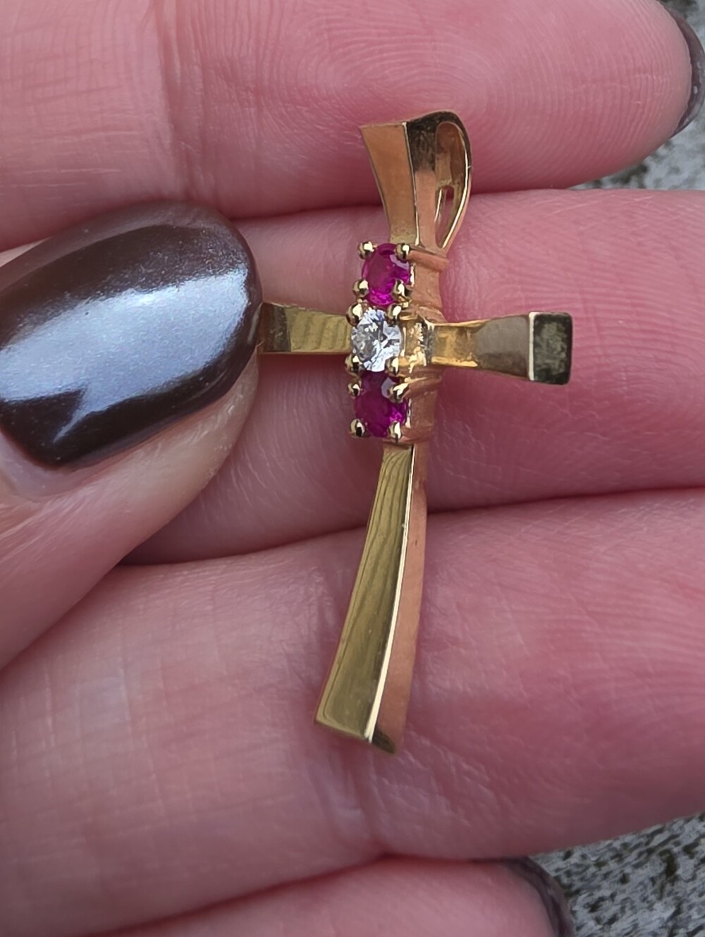 Vintage 14k Solid Gold Diamond And Ruby Cross Pendant - Picture 6 of 15